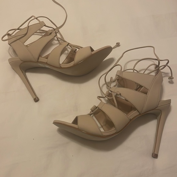 Steve Madden Sandalia lace up heels - taupe - size 8.5 - brand new!!! - Picture 6 of 8
